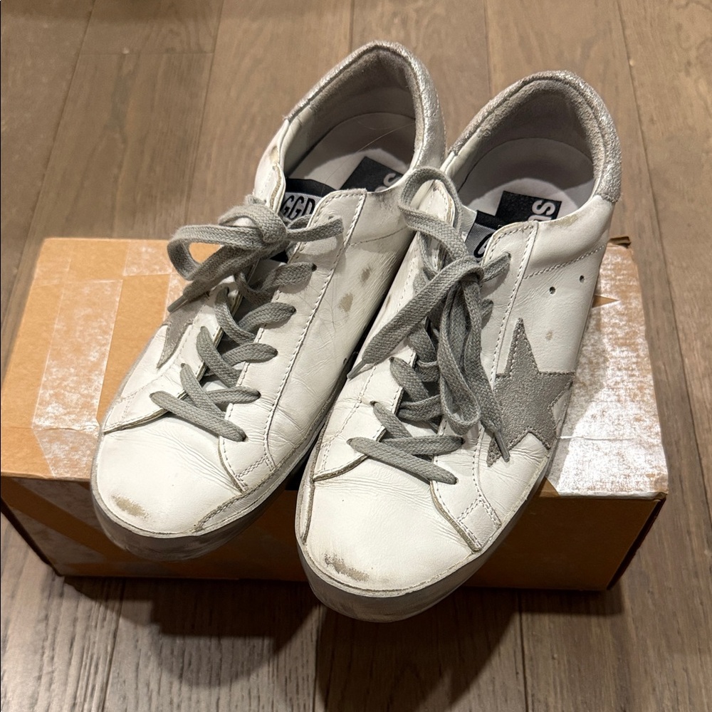 GOLDEN GOOSE Sneakers (size 7)